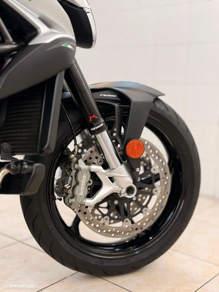 MV Agusta Brutale - 3