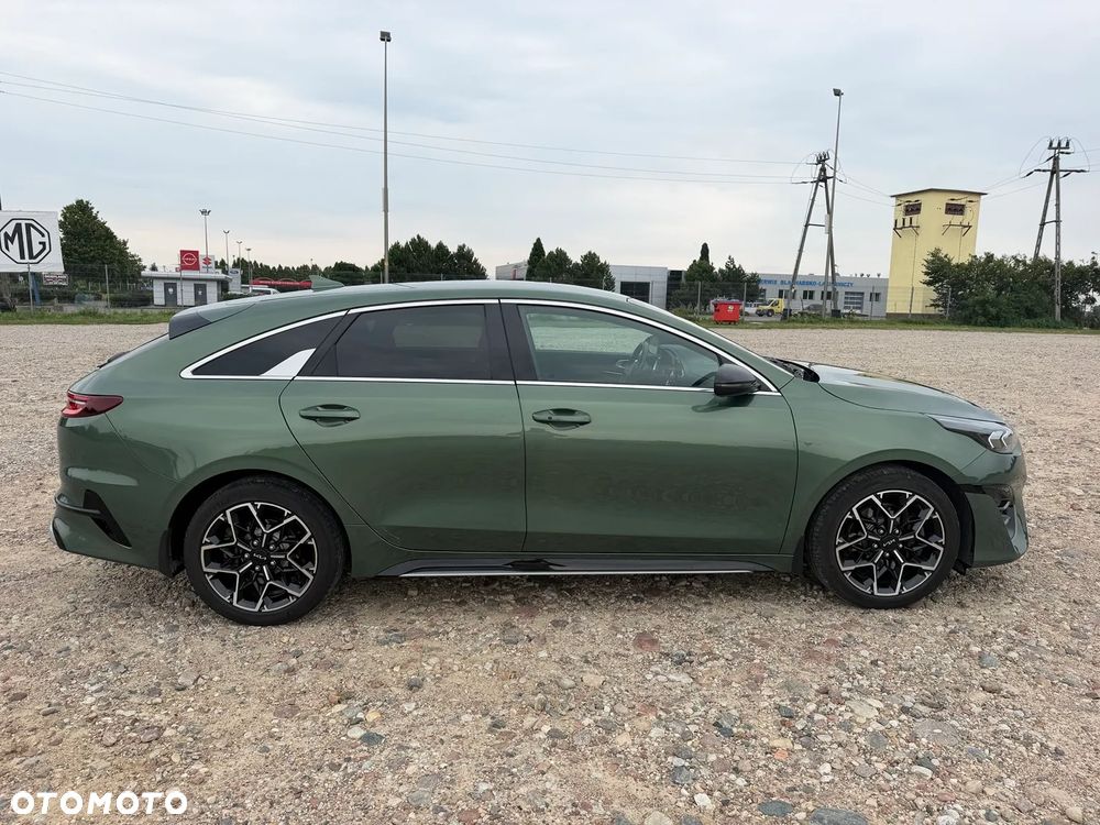 Kia ProCeed 1.5 T-GDI GT Line - 5