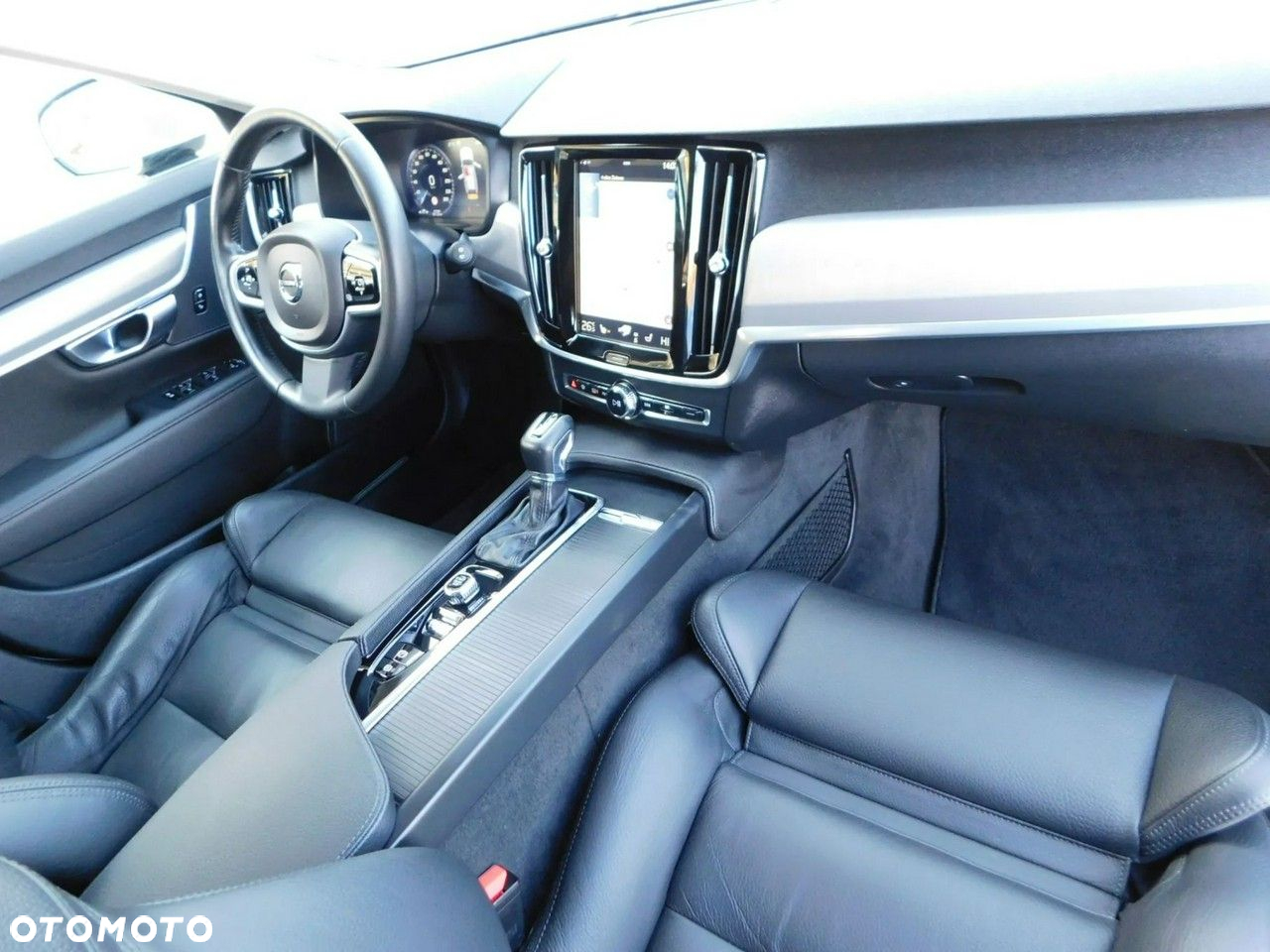 Volvo V90 T5 Momentum - 8