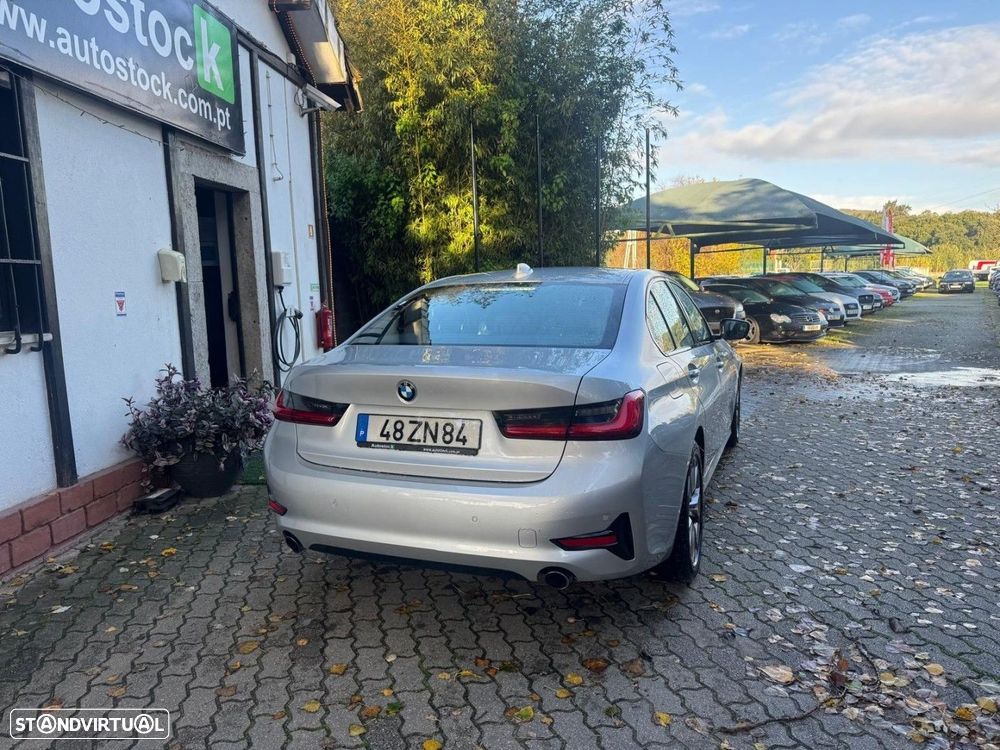 BMW 318 d Line Luxury Auto - 6