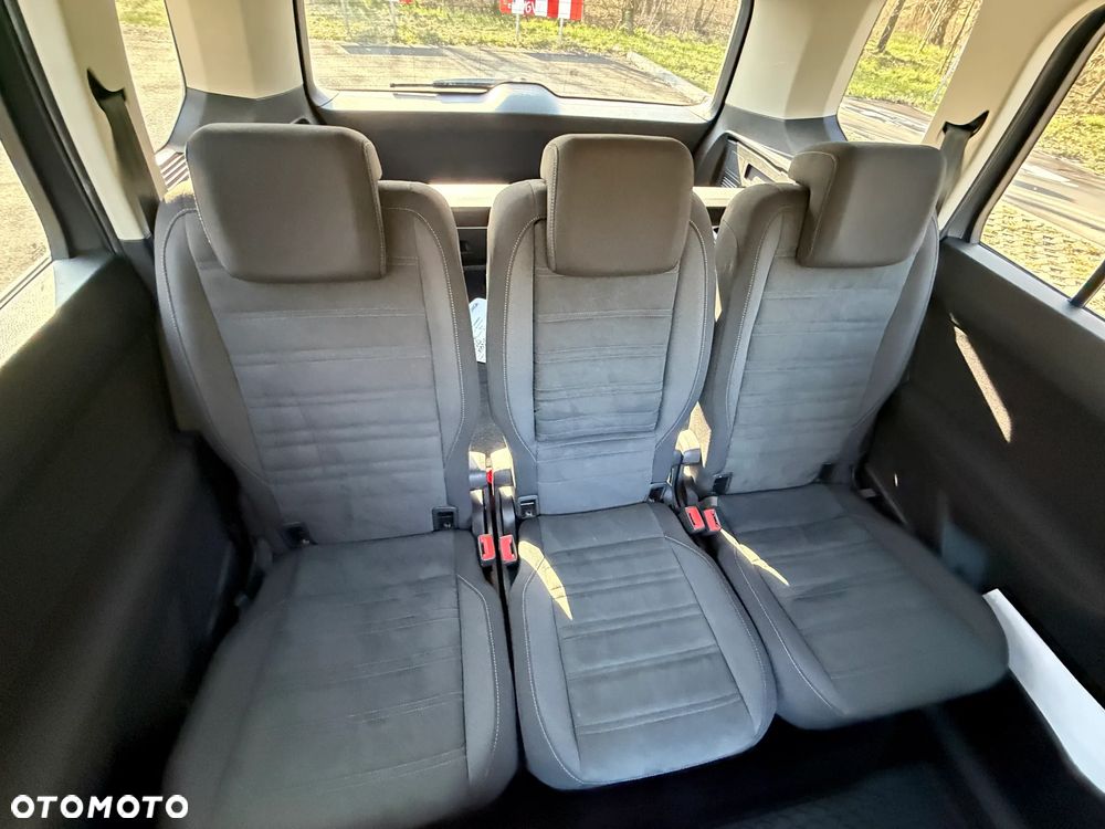 Volkswagen Touran 1.5 TSI EVO Comfortline DSG - 36