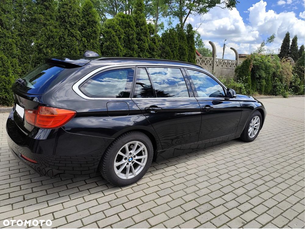 BMW Seria 3 - 26