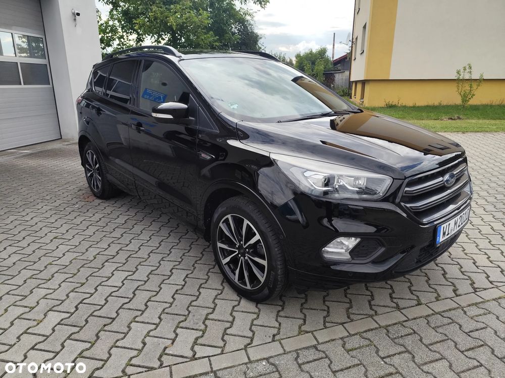 Ford Kuga 1.5 EcoBoost 2x4 ST-Line - 2