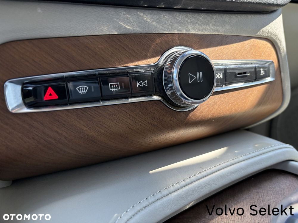 Volvo XC 90 - 14