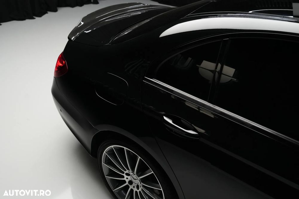 Mercedes-Benz E AMG 53 4MATIC Aut. - 38