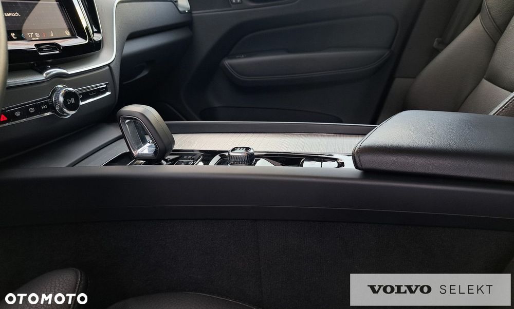 Volvo XC 60 - 26