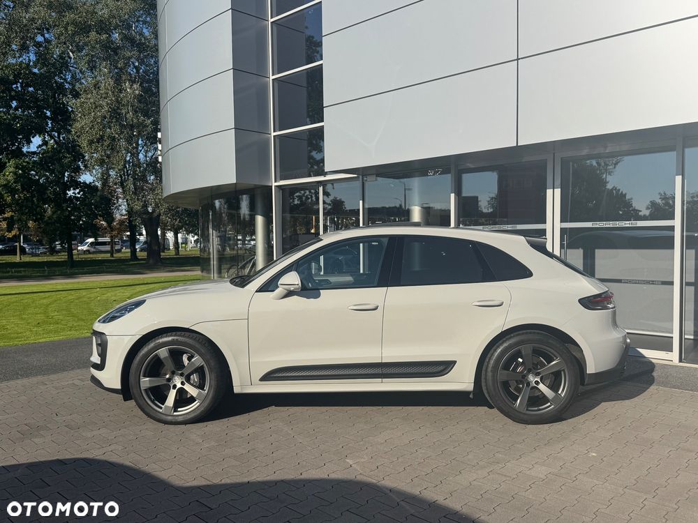 Porsche Macan Standard - 11