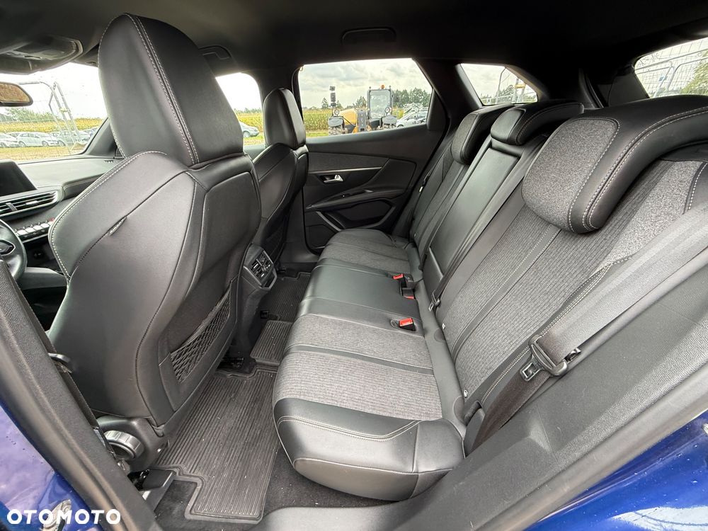 Peugeot 3008 - 16