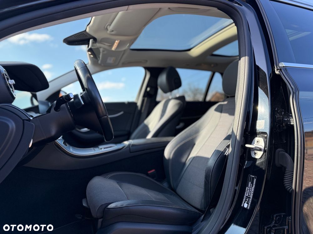 Mercedes-Benz Klasa E 220 d 9G-TRONIC Avantgarde - 14