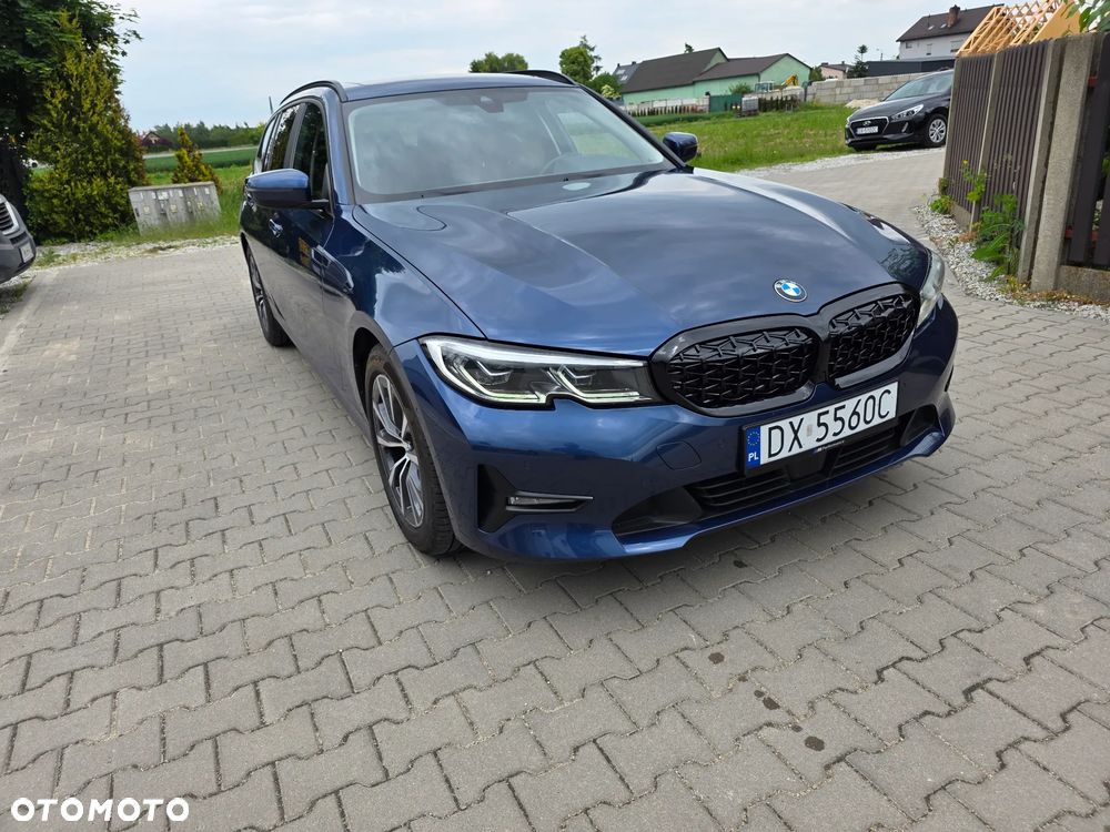 BMW Seria 3 318d mHEV - 1