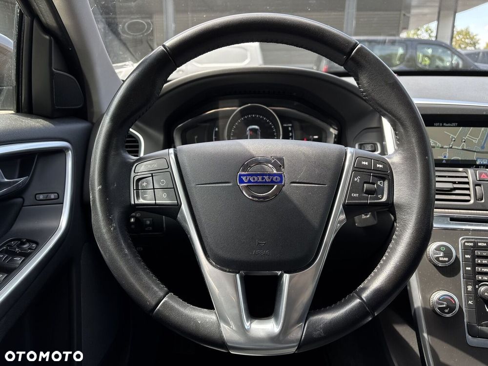 Volvo XC 60 - 18