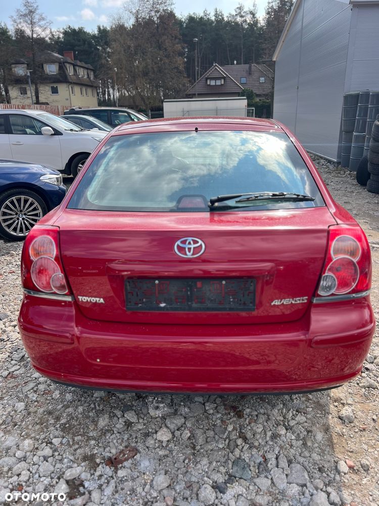 Toyota Avensis 2.0 VVT-i Sol - 7