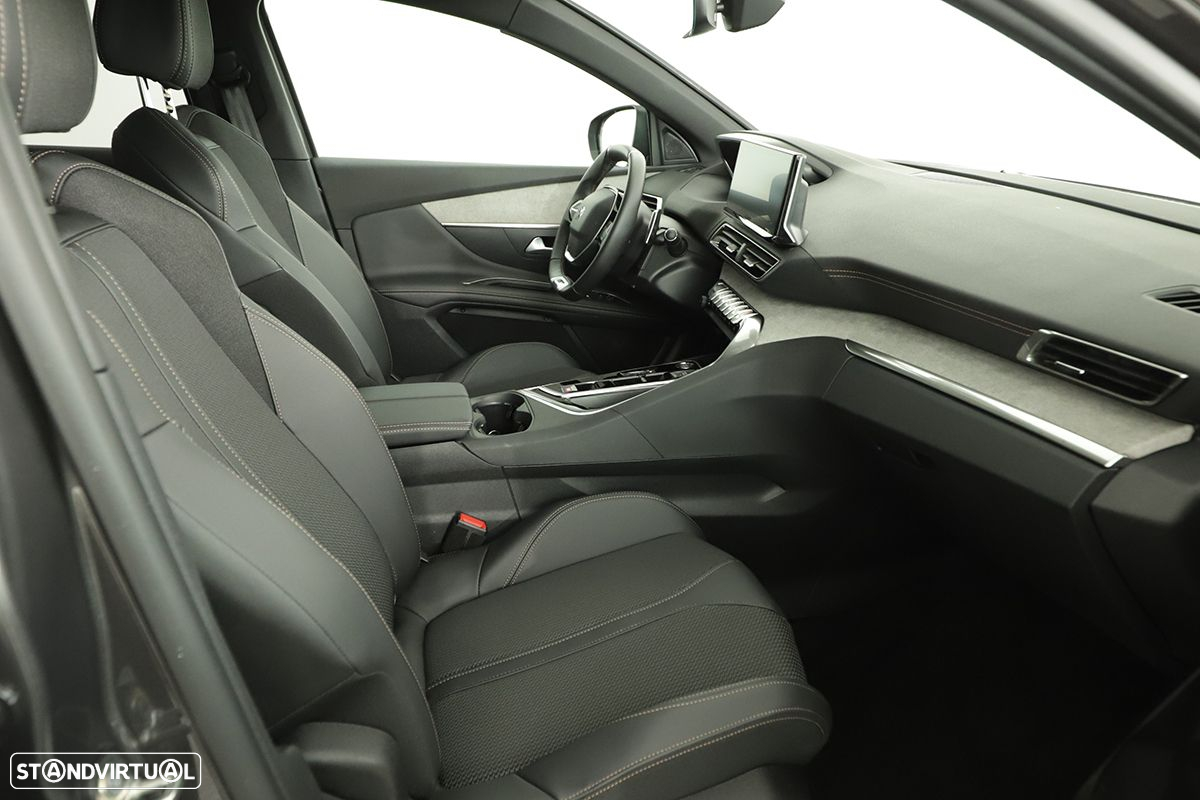 Peugeot 3008 1.2 PureTech GT EAT8 - 22