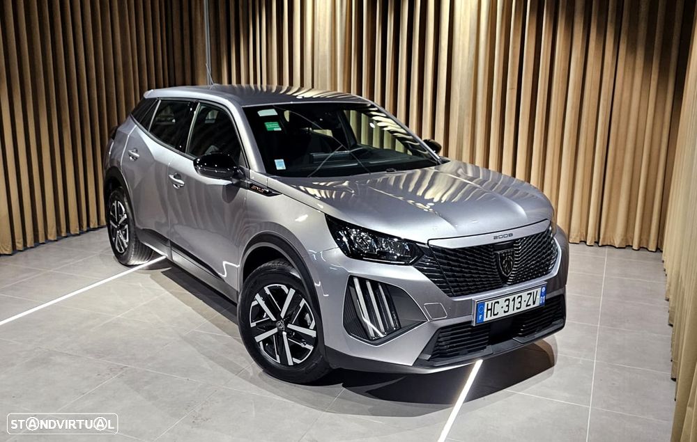 Peugeot 2008 1.2 PureTech Active Pack - 10