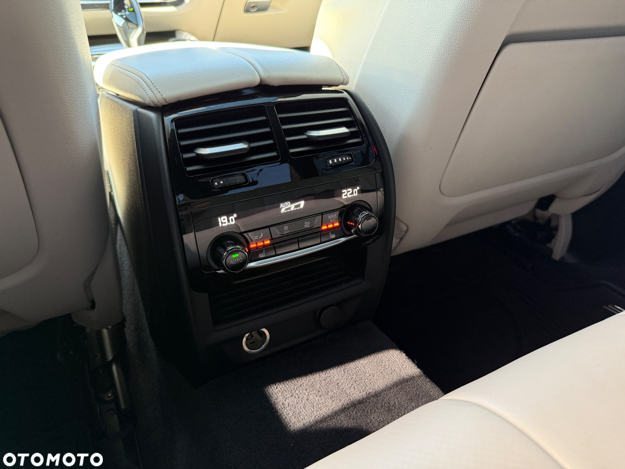 BMW Seria 5 530e iPerformance M Sport sport - 24