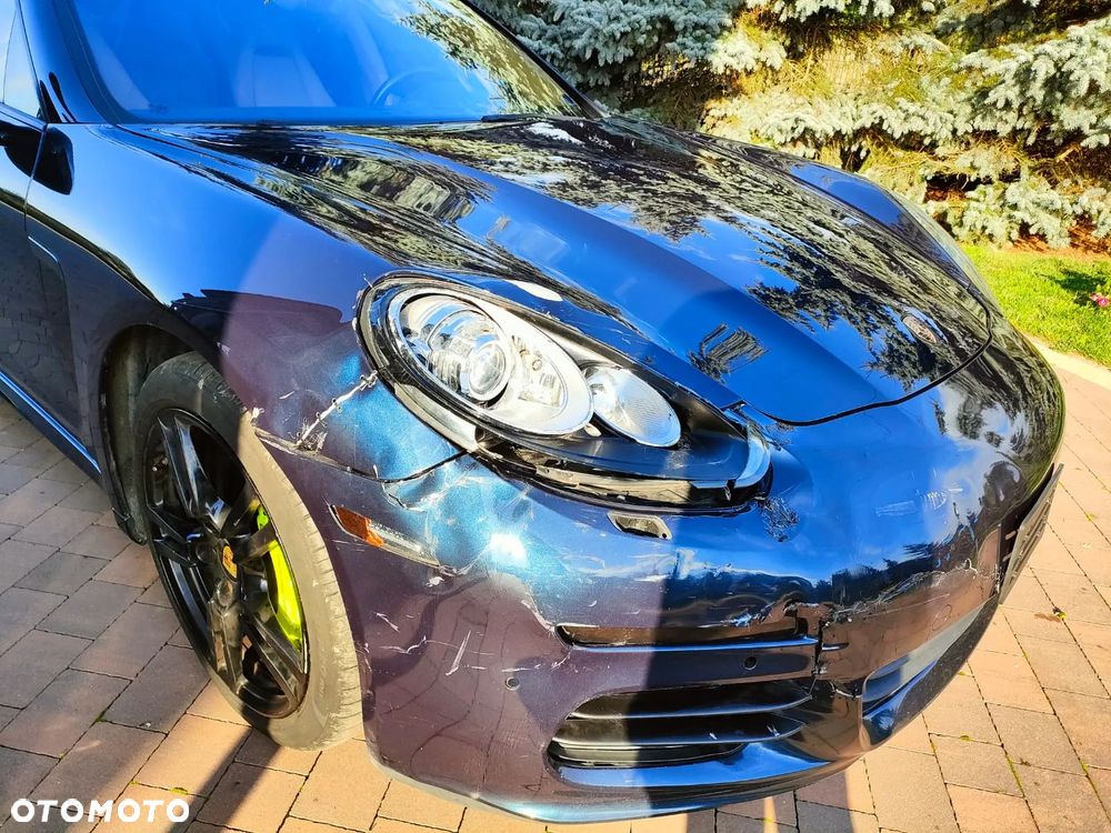 Porsche Panamera 4 PDK - 8