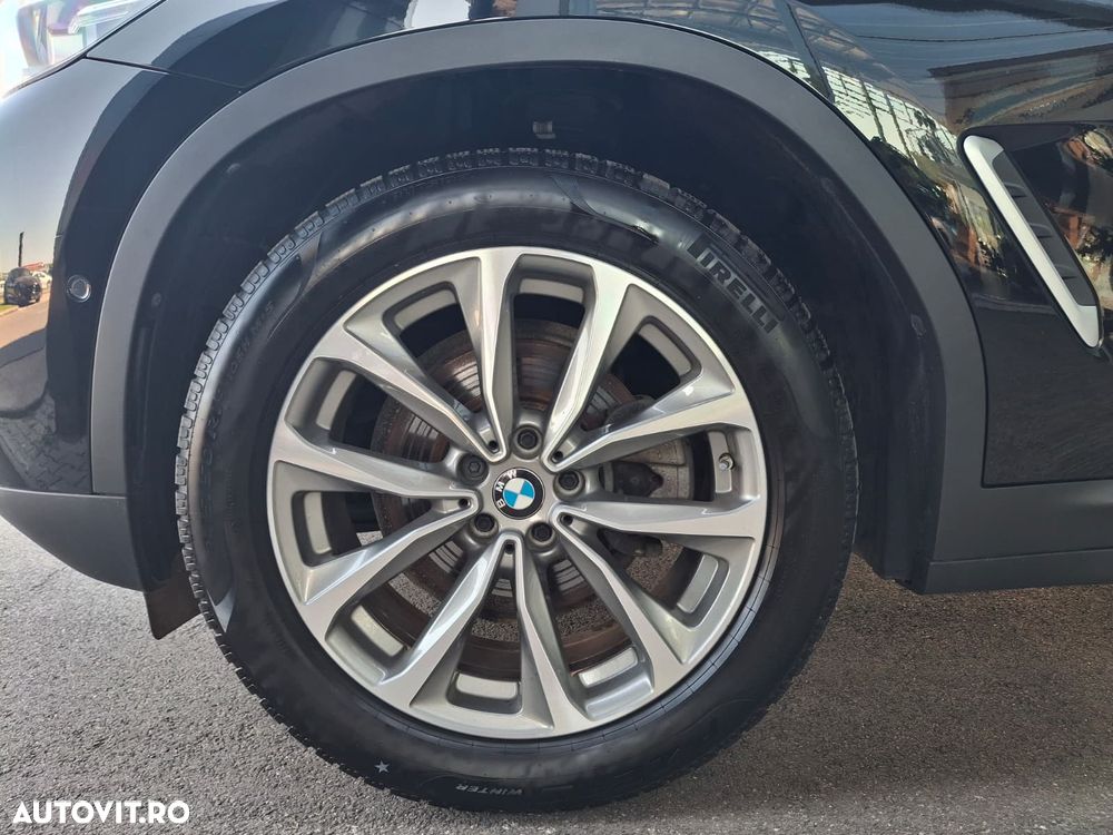 BMW X3 xDrive20i AT MHEV - 32