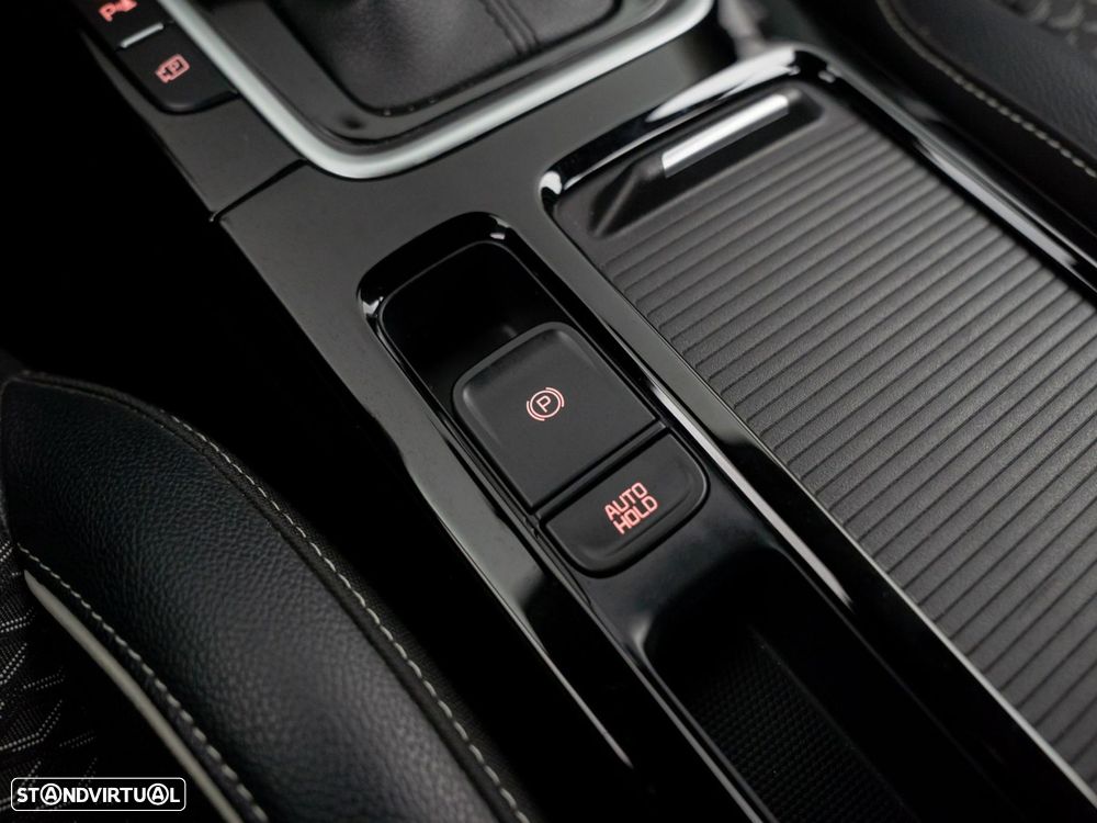 Kia XCeed 1.6 GDi PHEV Drive - 27