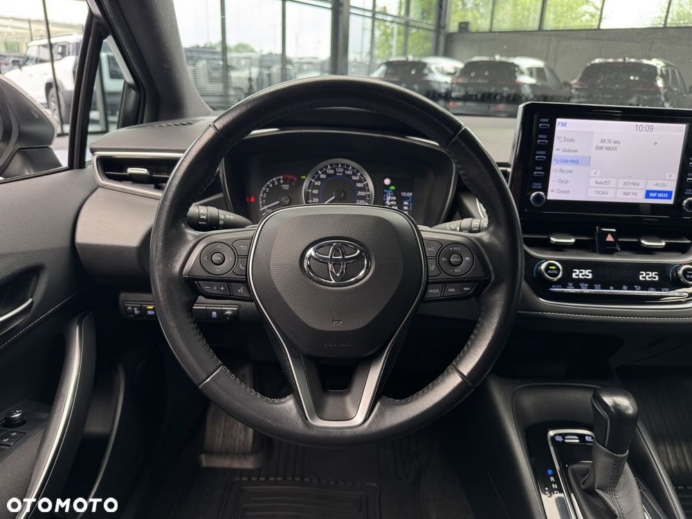 Toyota Corolla - 17