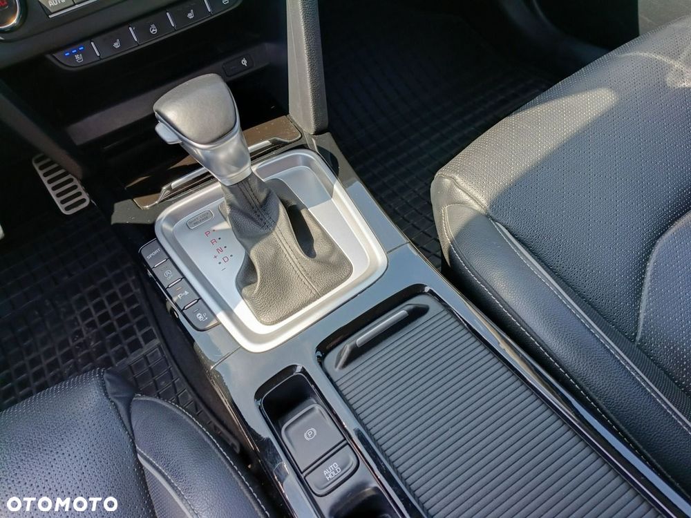 Kia XCeed - 15