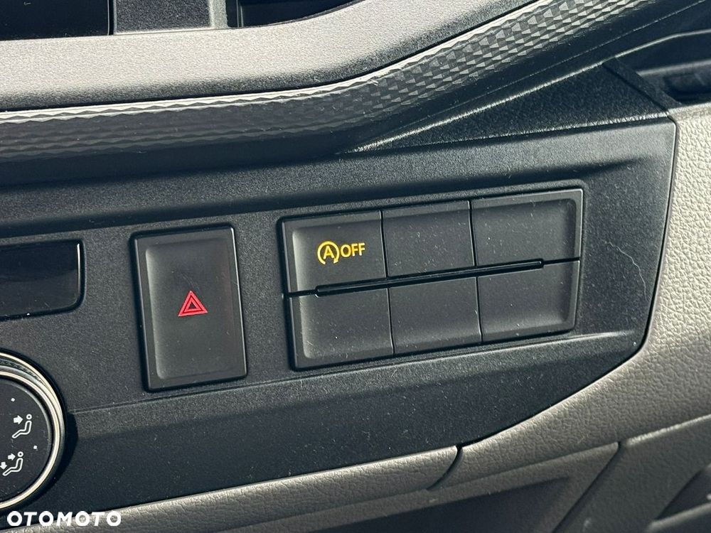 Volkswagen Transporter - 34