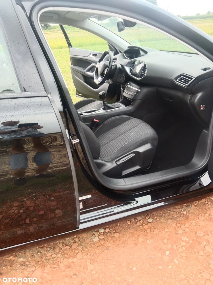 Peugeot 308 BlueHDi 130 Stop & Start Active - 10