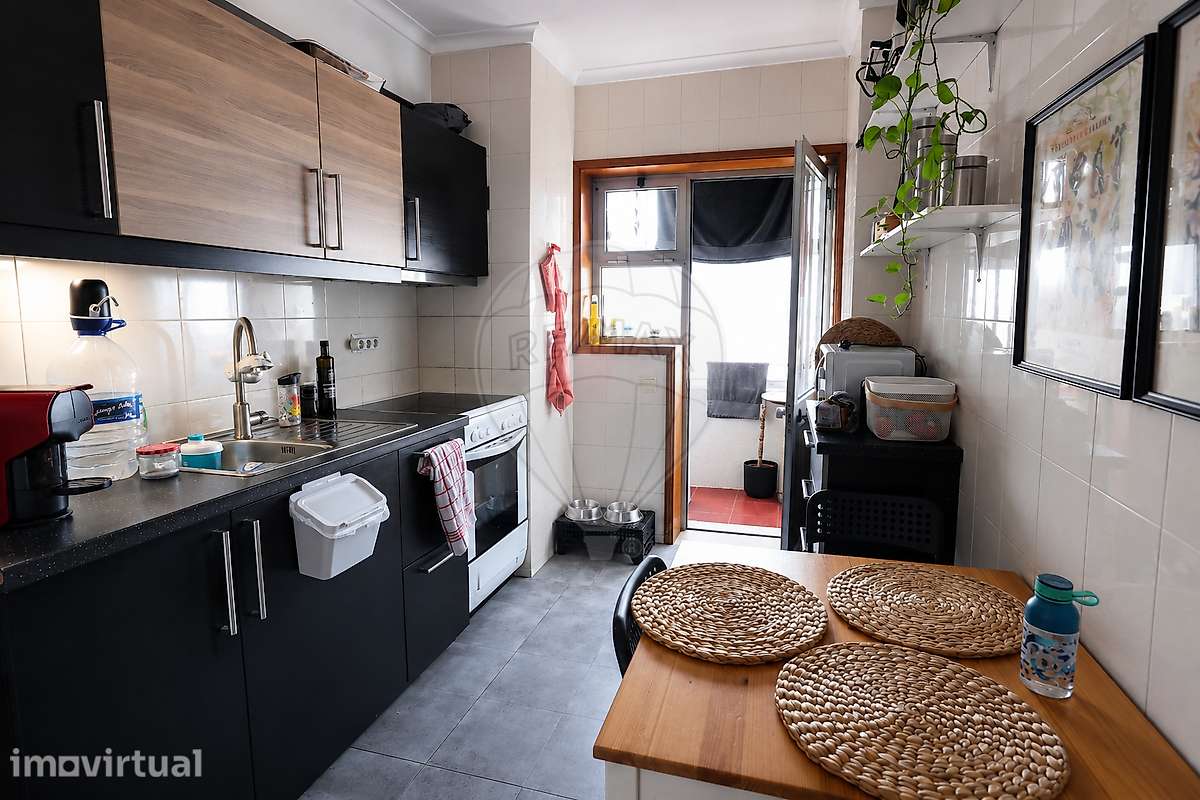 Apartamento T2 para arrendamento - Grande imagem: 2/11