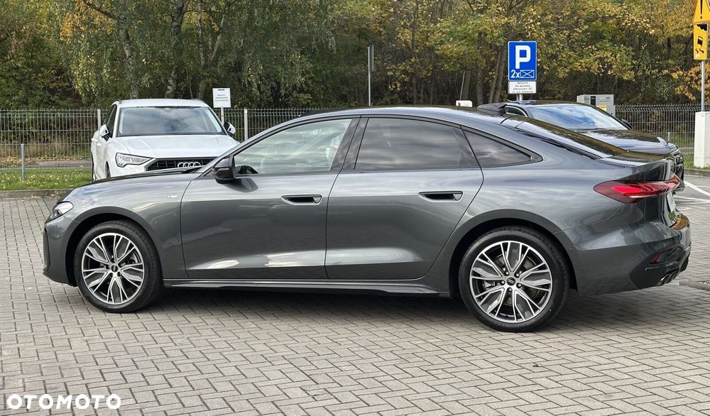 Audi A5 Limousine - 4