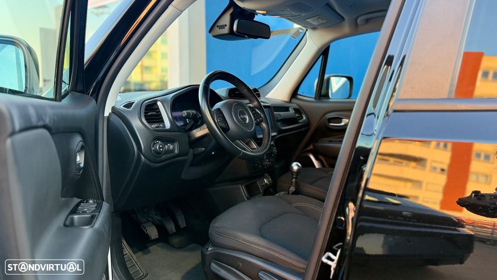Jeep Renegade 1.0 T Limited - 6