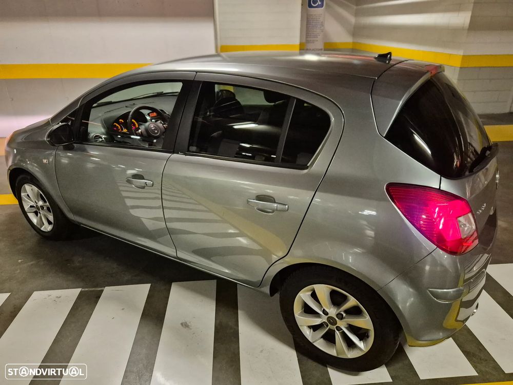 Opel Corsa 1.3 CDTi innovation - 19