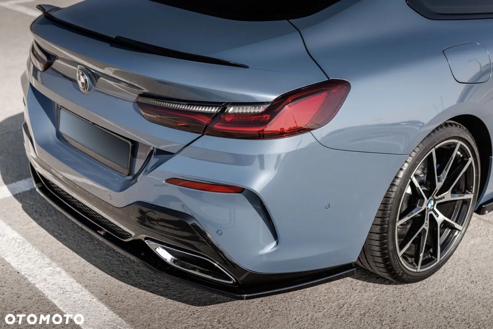 BMW Seria 8 - 17