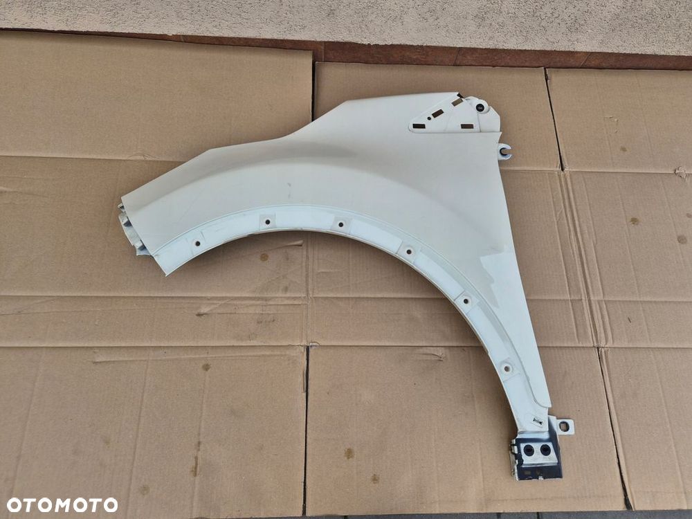 BŁOTNIK PRZEDNI RENAULT CAPTUR I ORYGINAŁ - 1