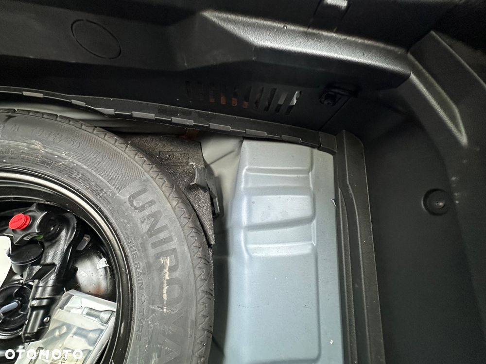 Renault Captur 1.3 TCe mHEV Zen EDC - 9