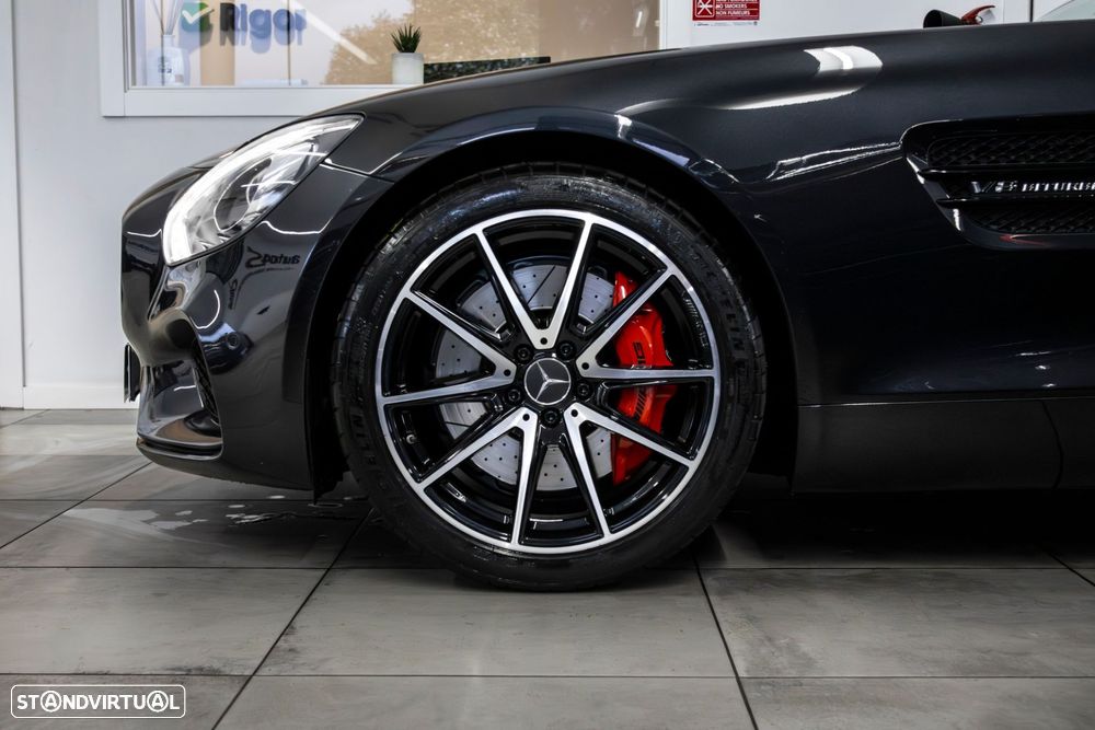 Mercedes-Benz AMG GT - 6