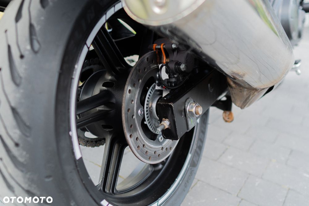 Honda CBF - 24
