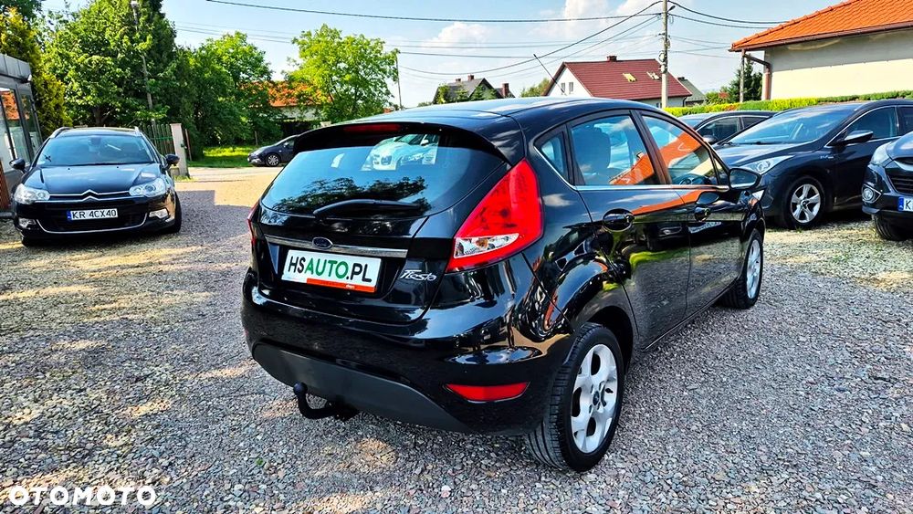Ford Fiesta - 16