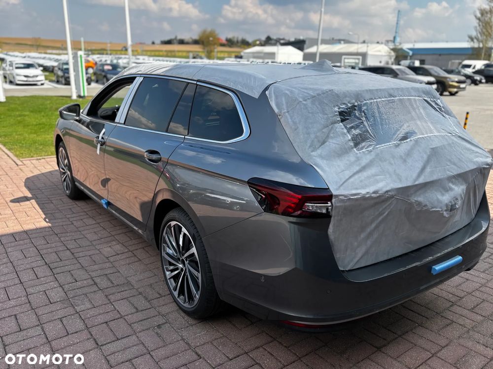 Skoda Superb 2.0 TDI SCR 4x4 L&K DSG - 8