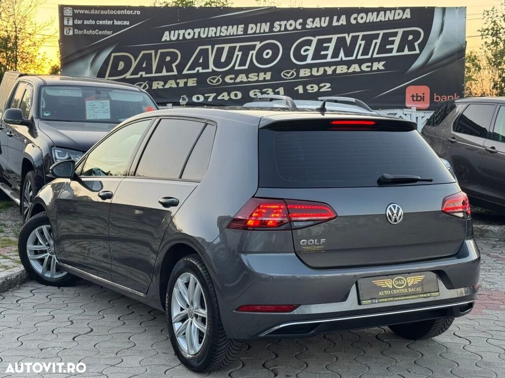 Volkswagen Golf - 7