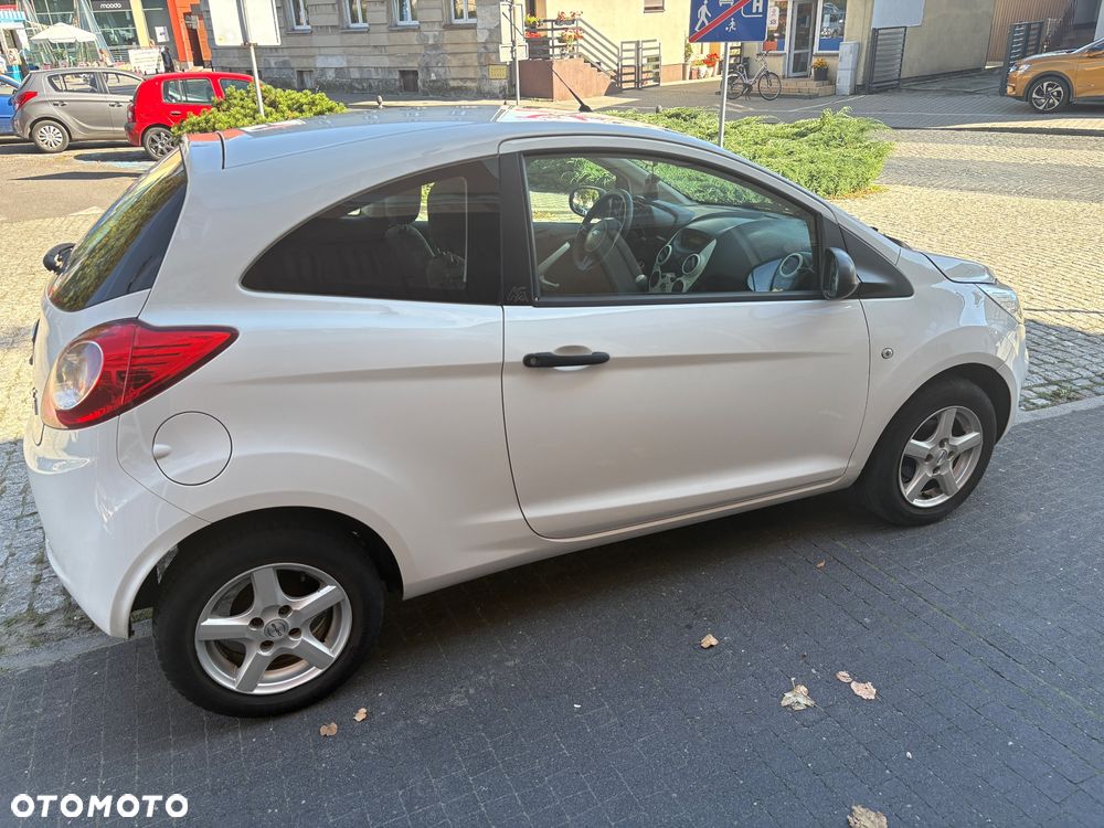 Ford KA 1.2 Ambiente - 17
