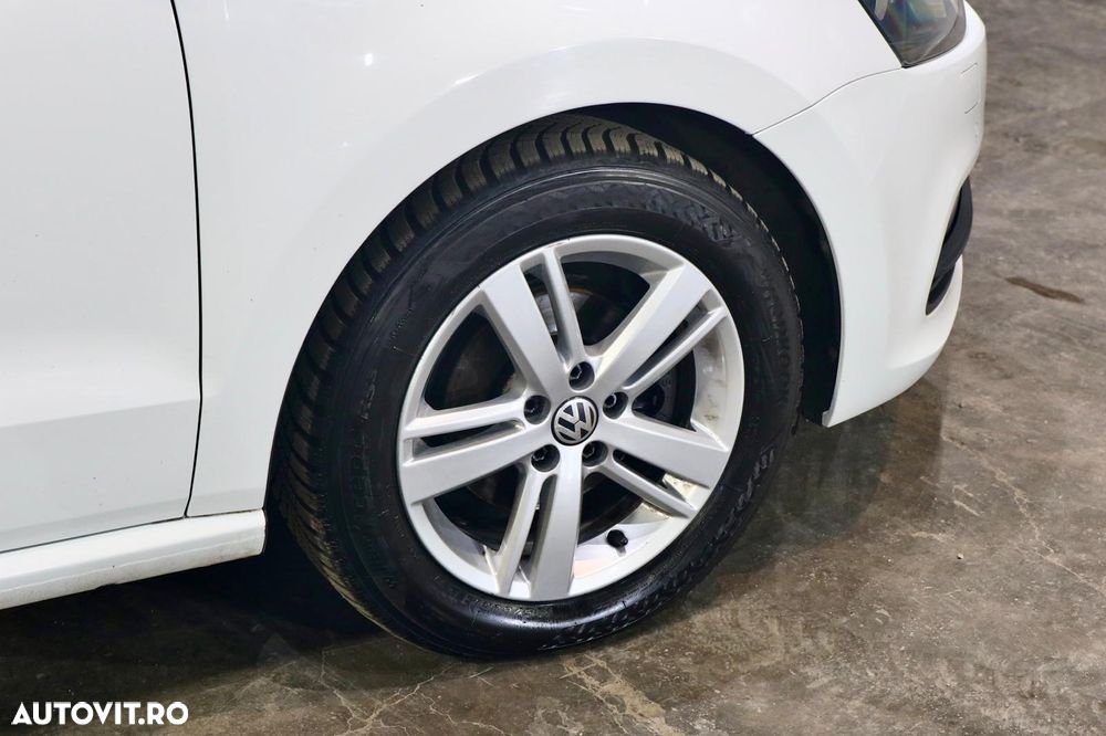 Volkswagen Polo 1.4 TDI (Blue Motion Technology) Comfortline - 13