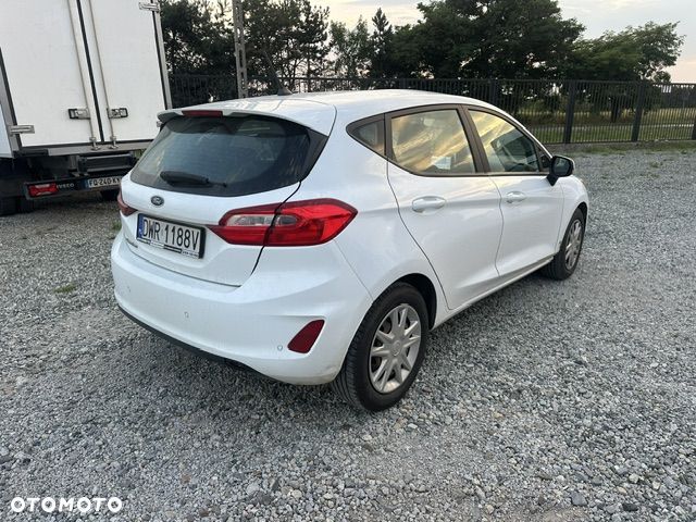 Ford Fiesta 1.5 TDCi ACTIVE - 4