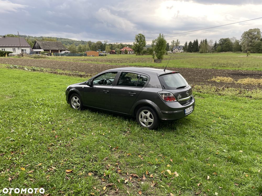 Opel Astra - 3