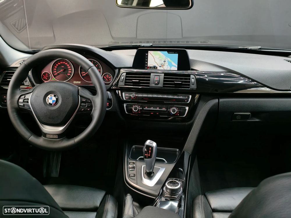 BMW 318 d Aut. Sport Line - 3