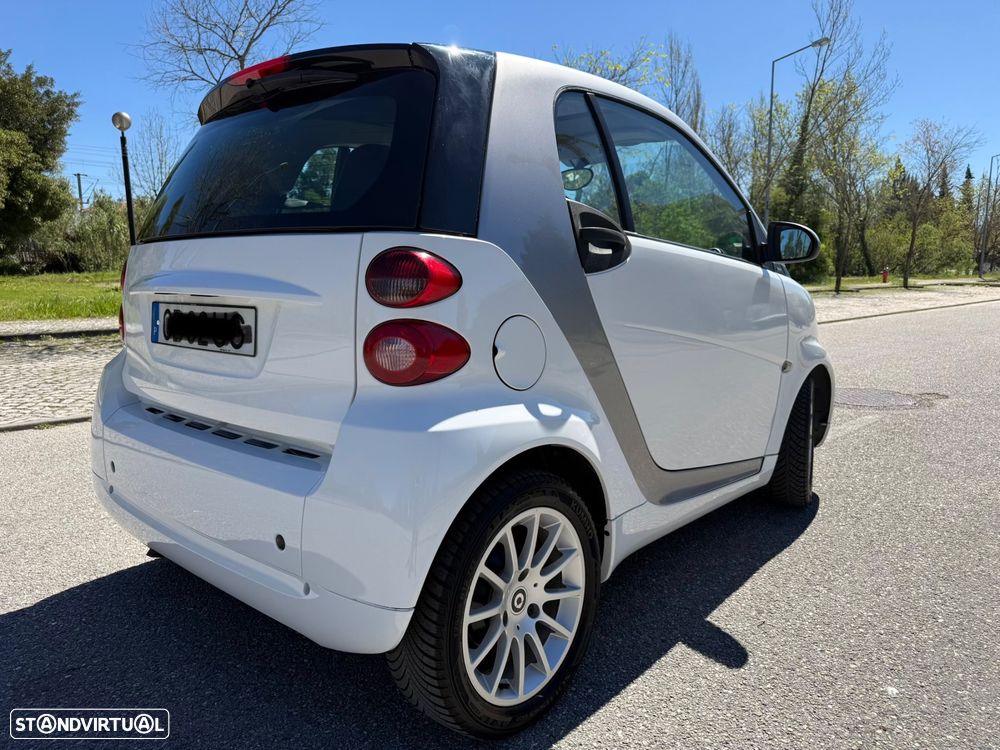 Smart ForTwo Coupé cdi softouch passion dpf - 4