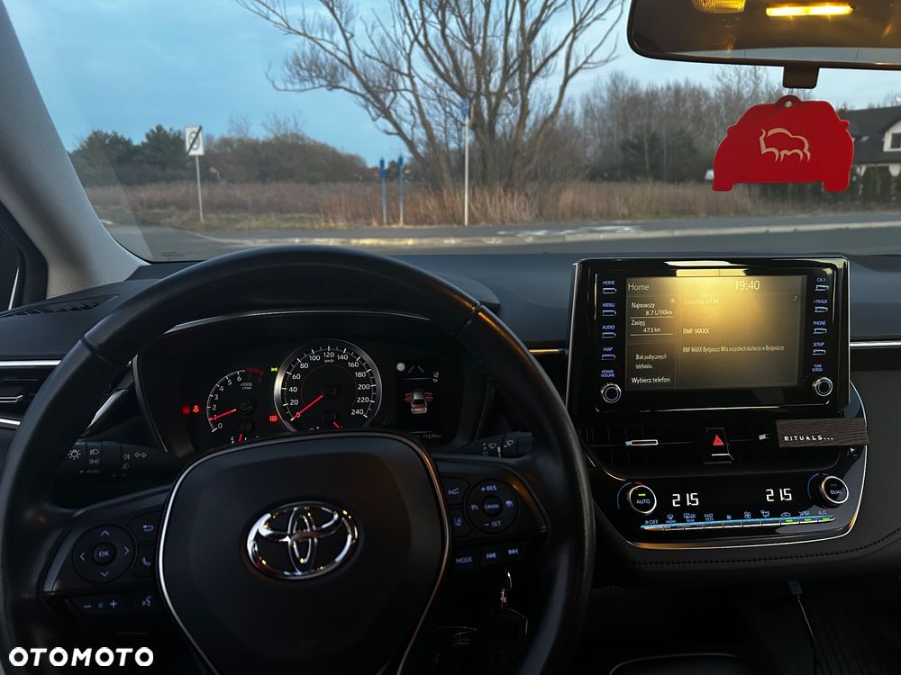 Toyota Corolla 1.6 Comfort - 23