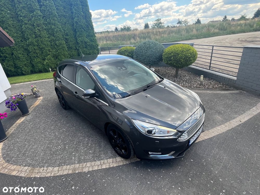 Ford Focus 1.5 EcoBoost Titanium - 11