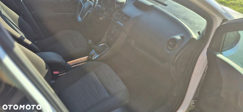Opel Meriva 1.4 Ecoflex Start/Stop Style - 14