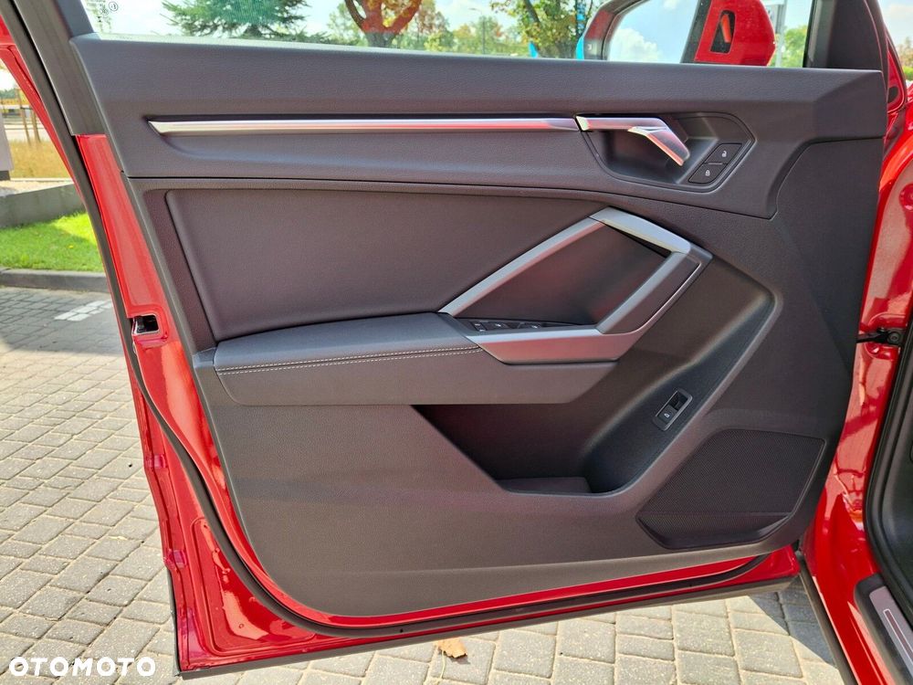 Audi Q3 Sportback - 10