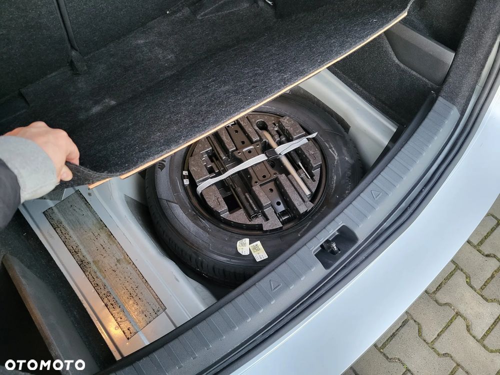 Skoda Scala 1.0 TSI Selection DSG - 28