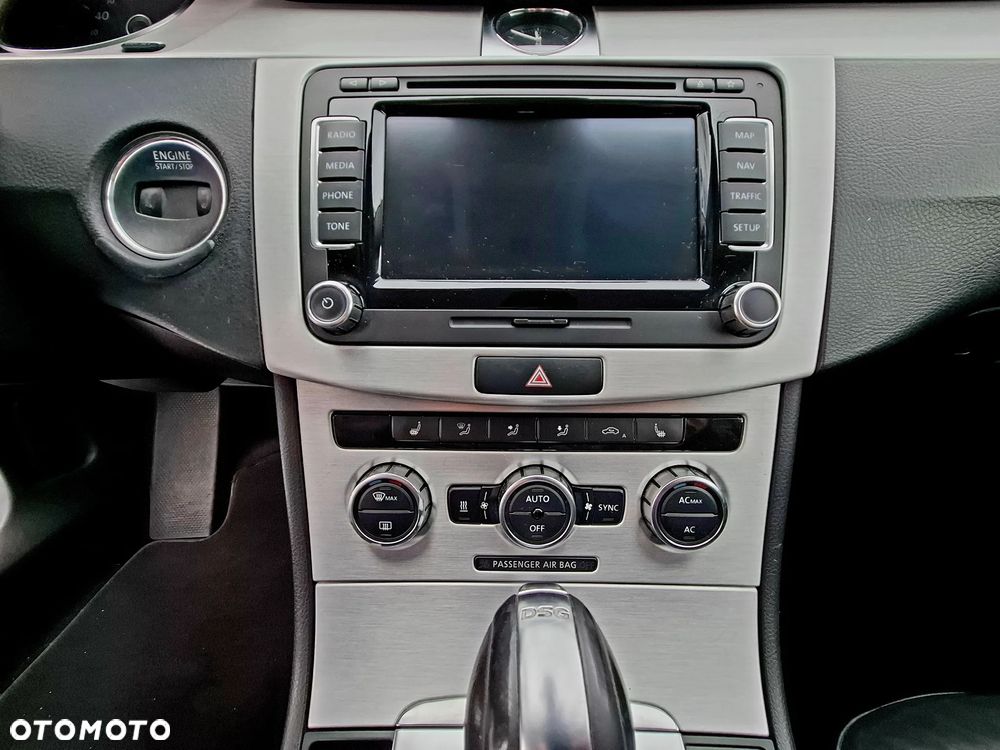 Volkswagen Passat 2.0 TDI DPF DSG Highline - 21